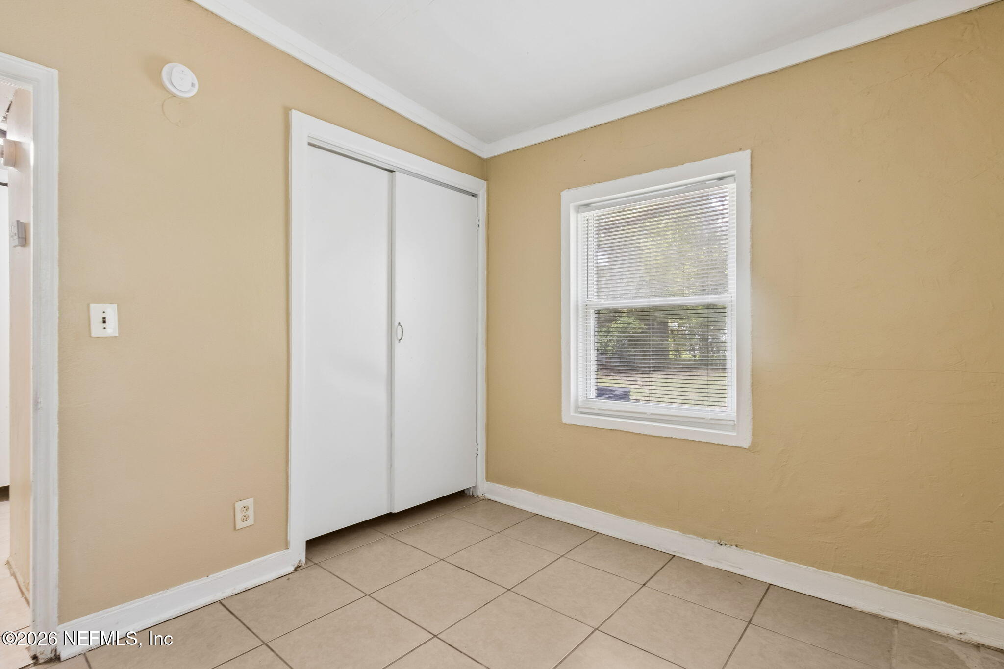5811 Hollyhock Road Jacksonville, FL 32209 - Photo 16 of 24 20-web-or-mls-5811 Hollyhock Rd-20