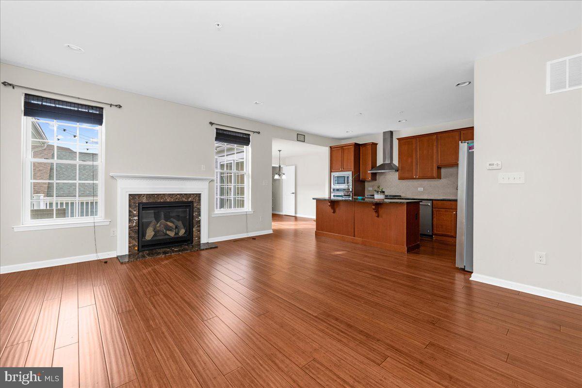 142 Spring Oak Drive Malvern, PA 19355 - Photo 7 of 37