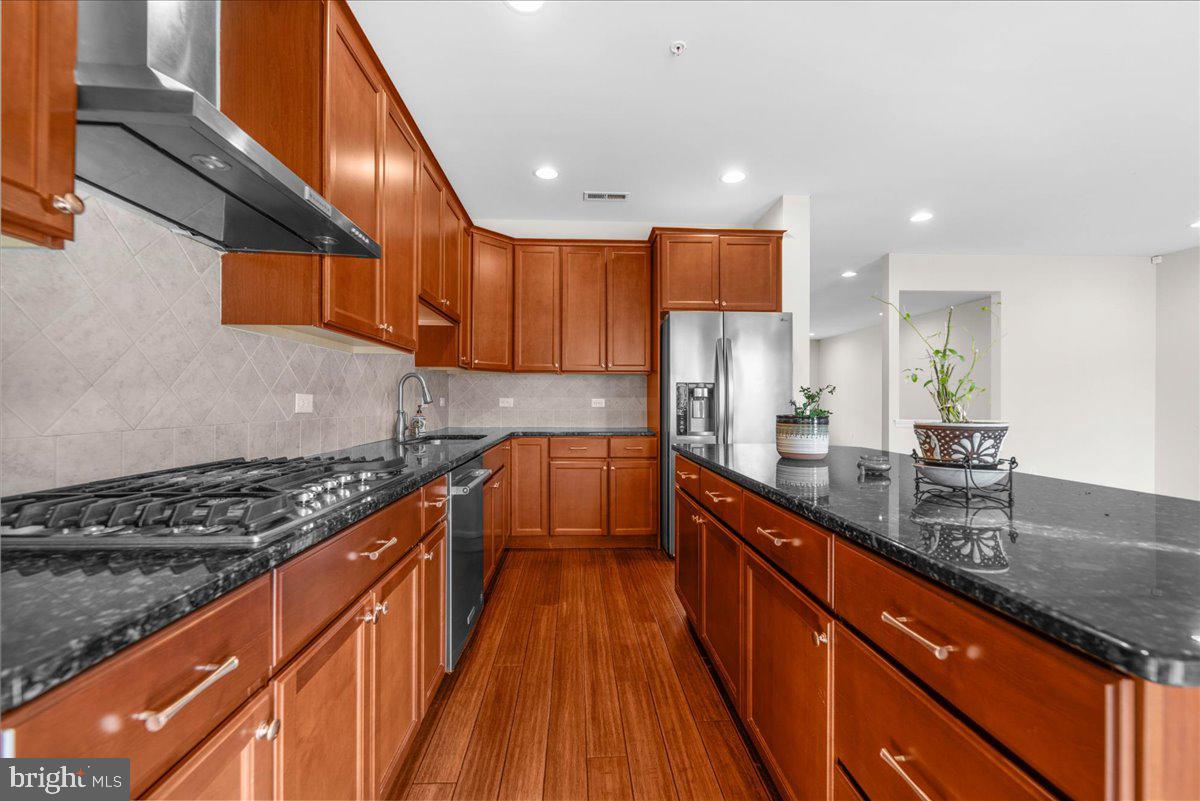 142 Spring Oak Drive Malvern, PA 19355 - Photo 10 of 37