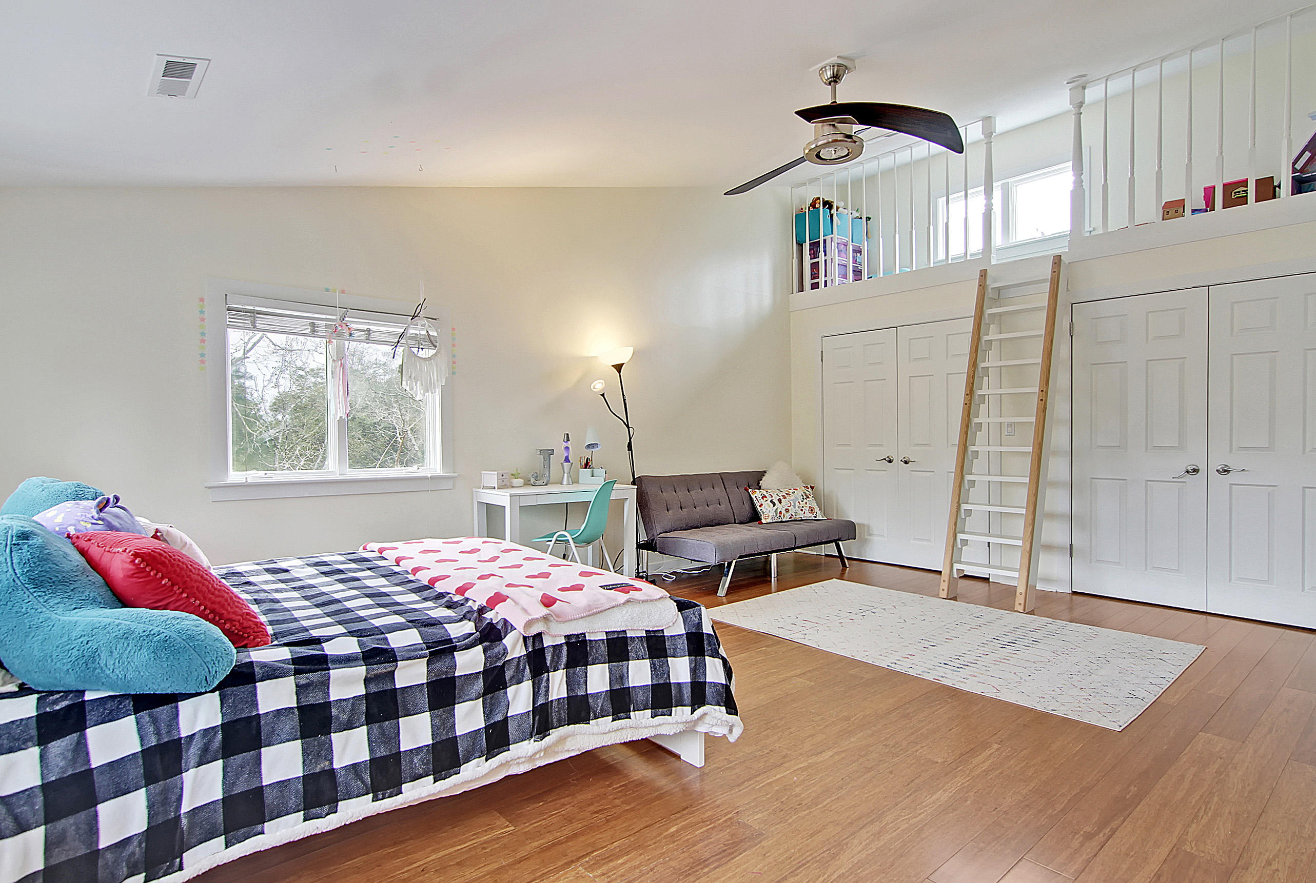 808 Milldenhall Road Mount Pleasant, SC 29464 - Photo 45 of 64 Guest Bedroom Upstairs 2