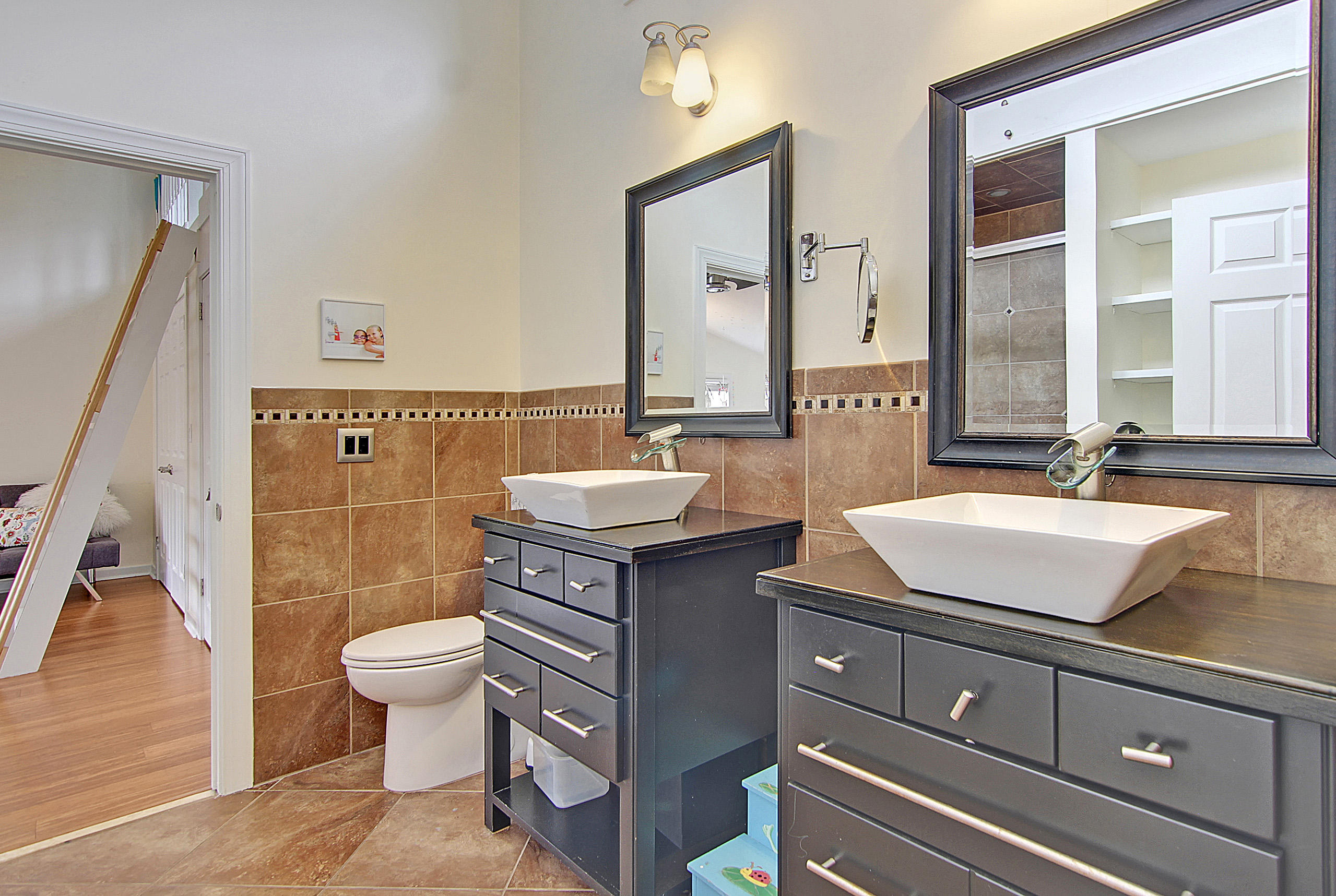 808 Milldenhall Road Mount Pleasant, SC 29464 - Photo 46 of 64 Jack N Jill Bathroom Upstairs