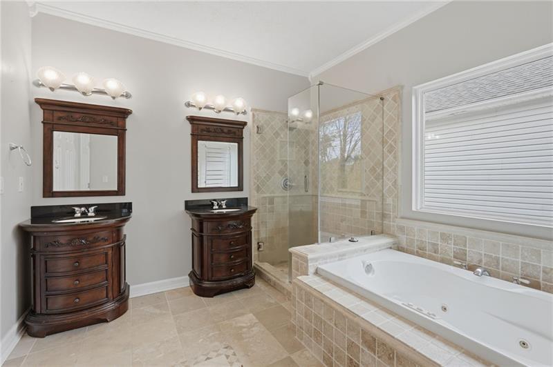 694 Shore View Lithonia, GA 30058 - Photo 21 of 39