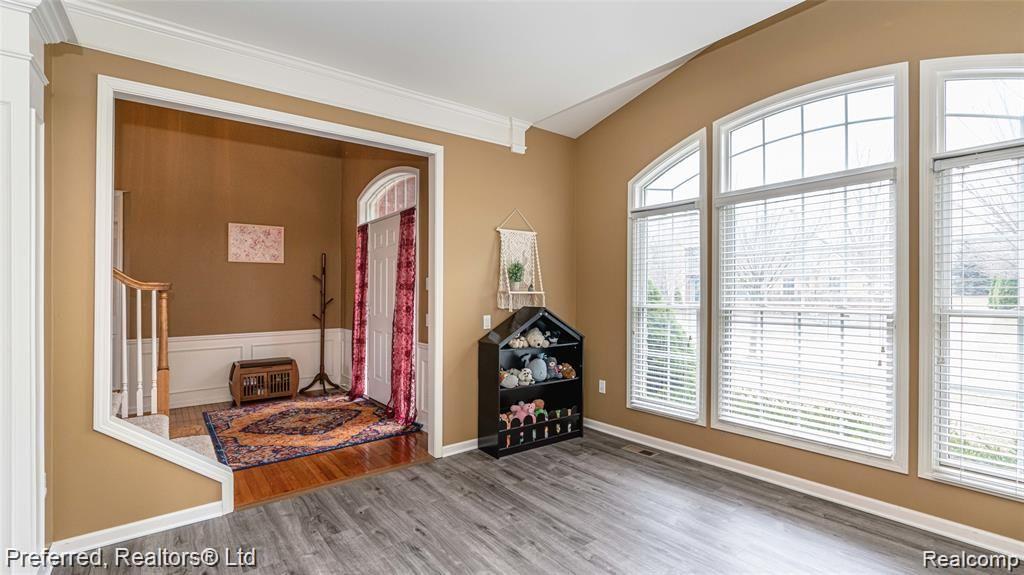 48358 Antique Road Canton, MI 48187 - Photo 17 of 56 00__95.jpg