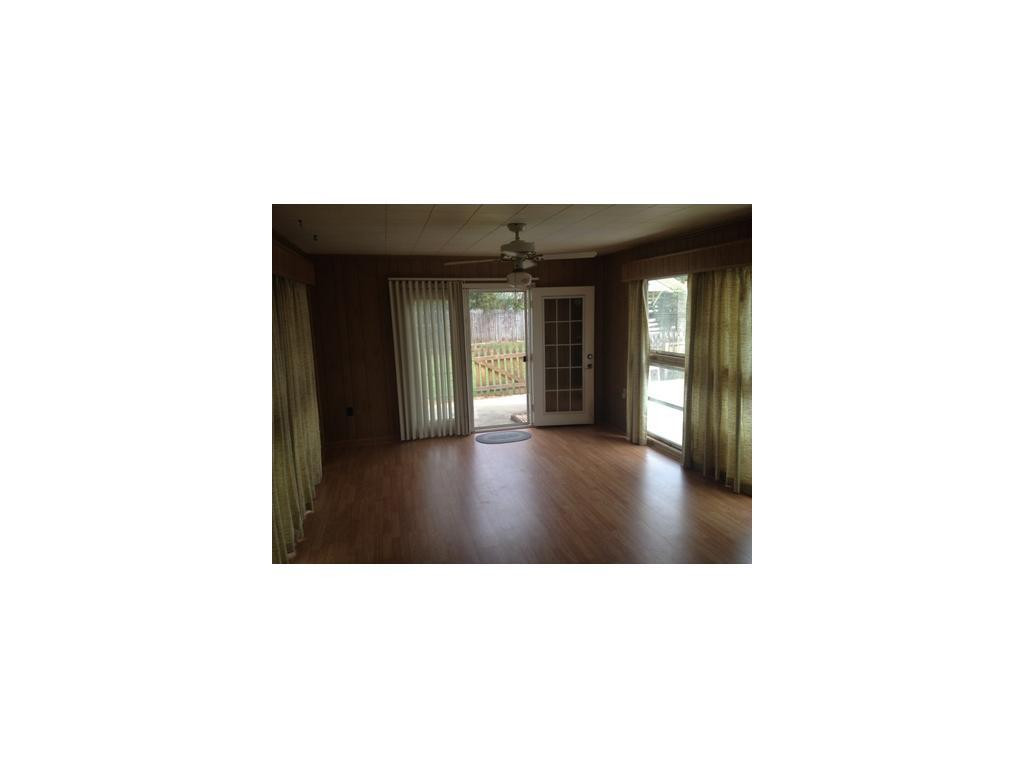 702 Sycamore Road Graham, NC 27253 - Photo 14 of 19 Gallery Image 14