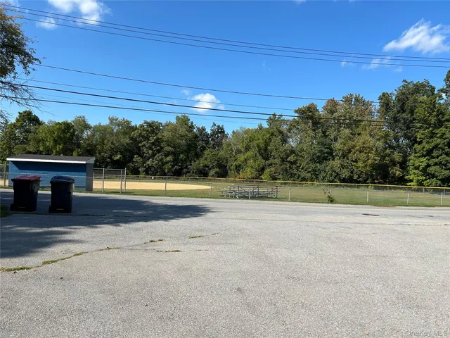 $2,150 | 102 Overocker Road, Unit 2, Poughkeepsie, NY 12603