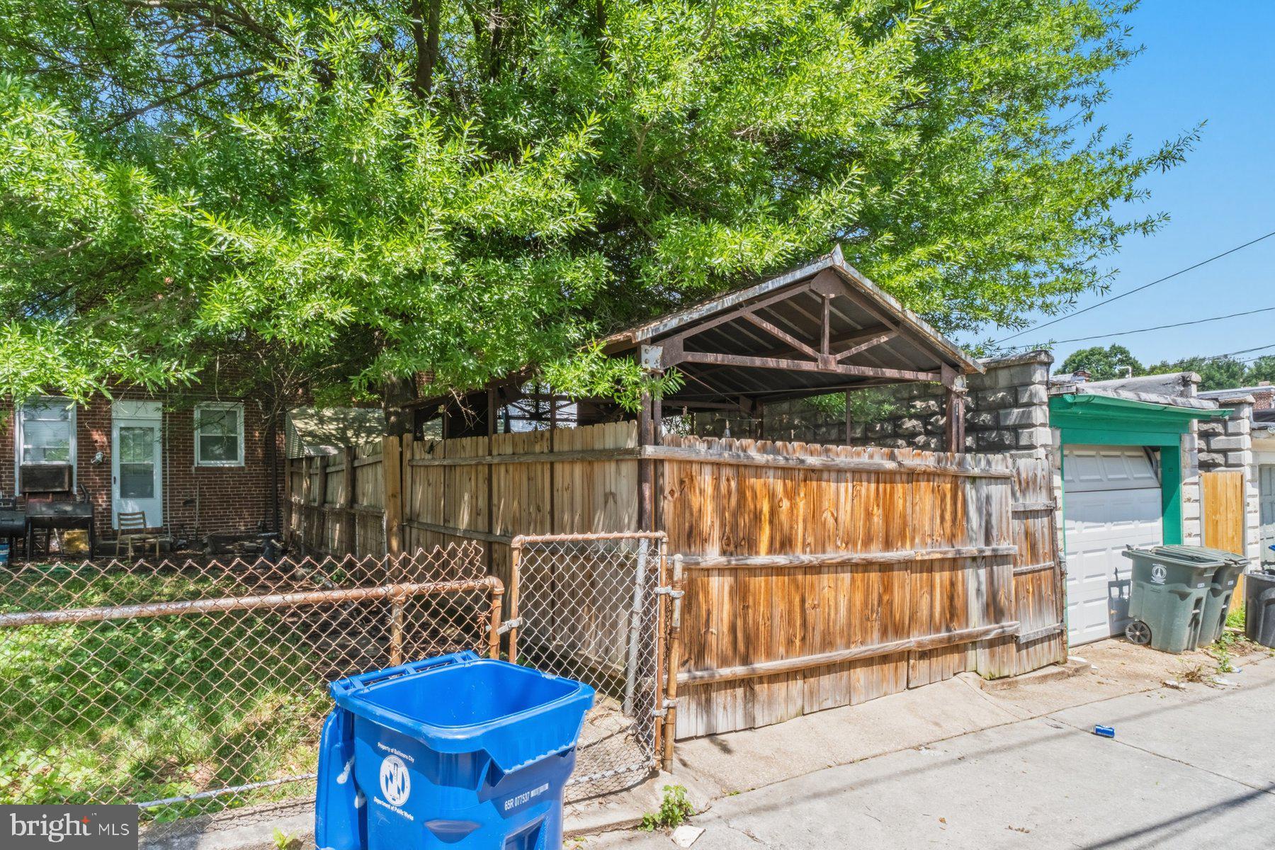 2759 Chesterfield Avenue Baltimore, MD 21213 - Photo 10 of 13