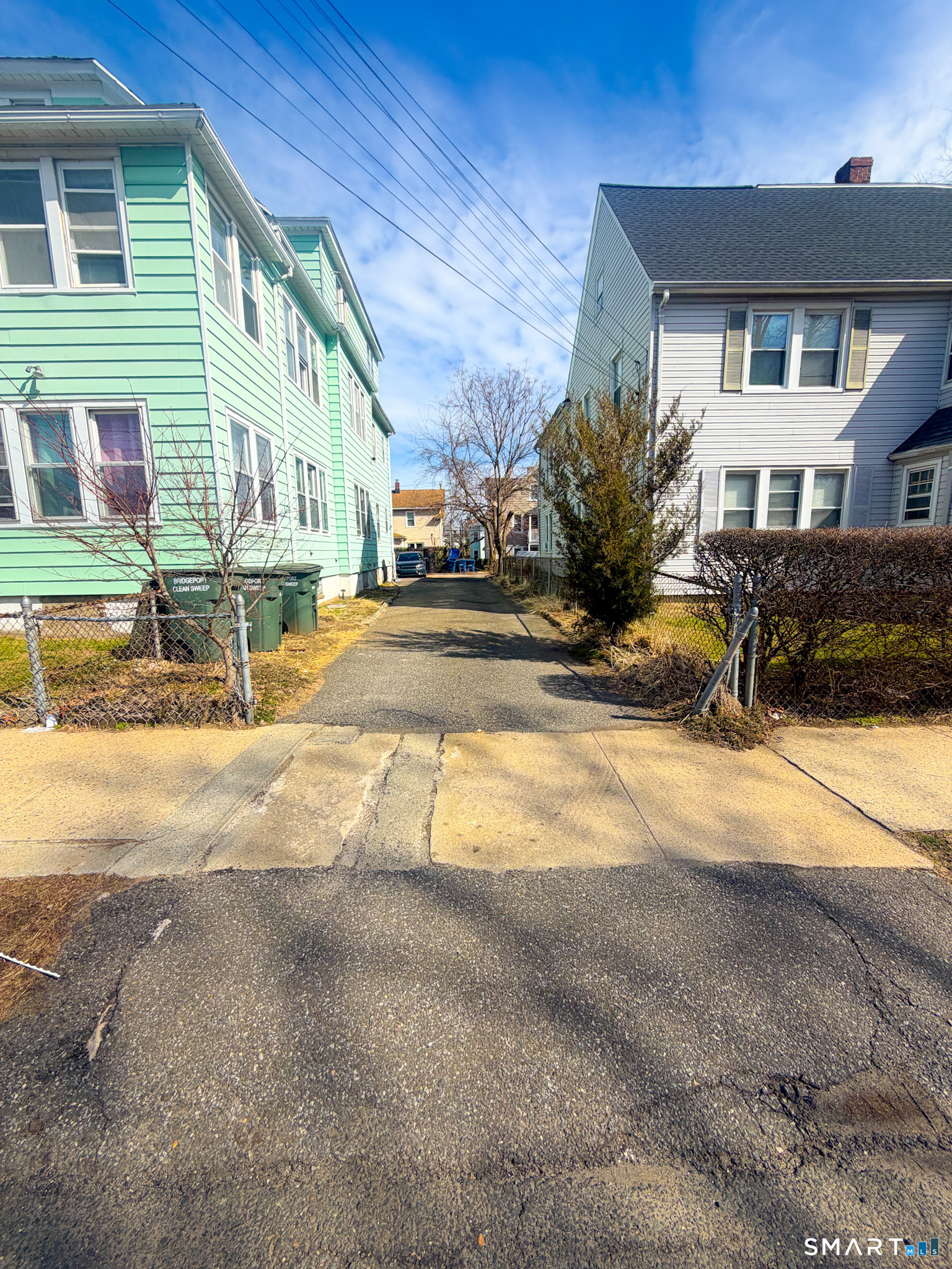 744 Park Street Bridgeport, CT 06608 - Photo 3 of 21