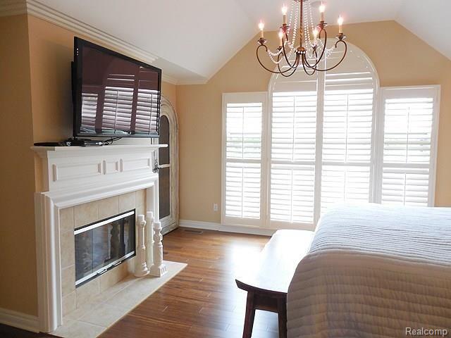 5055 Cloisters Boulevard Rochester, MI 48306 - Photo 17 of 29 CloistersMSTR, 5055.jpg