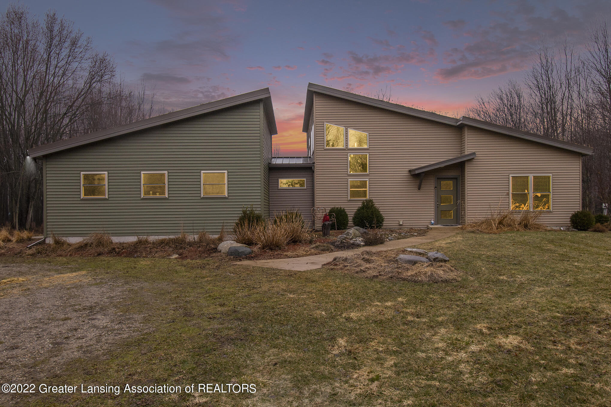 975 North Eifert Road Holt, MI 48842 - Photo 29 of 30 Sunset views