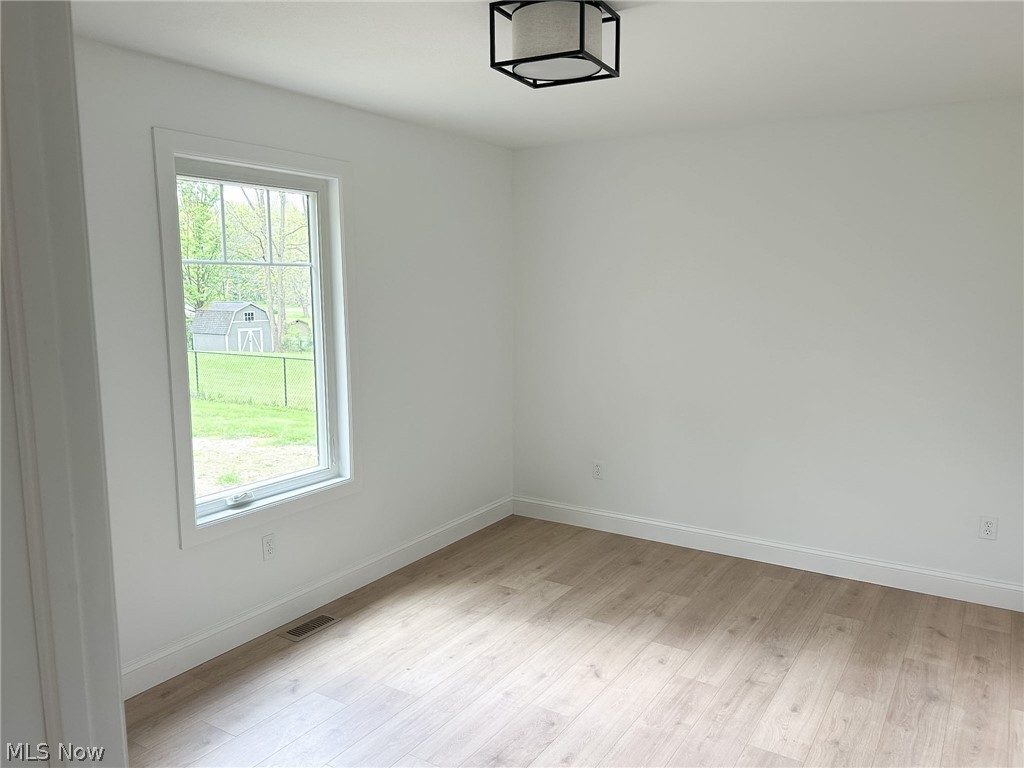 3654 Rolling Ridge Road Northeast Canton, OH 44721 - Photo 11 of 18