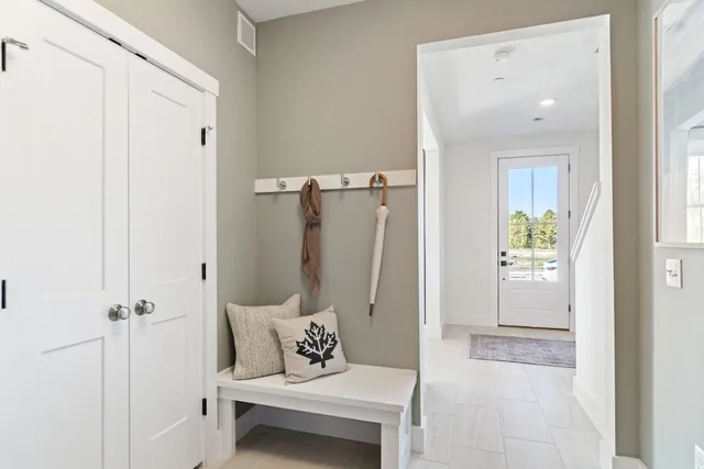 $587,445 | 196 Alpine Drive, Unit AN78, Williston, VT 05495