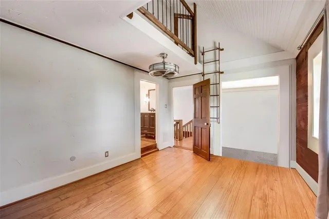 $639,999 | 32150 Farm To Market 429, Terrell, TX 75161