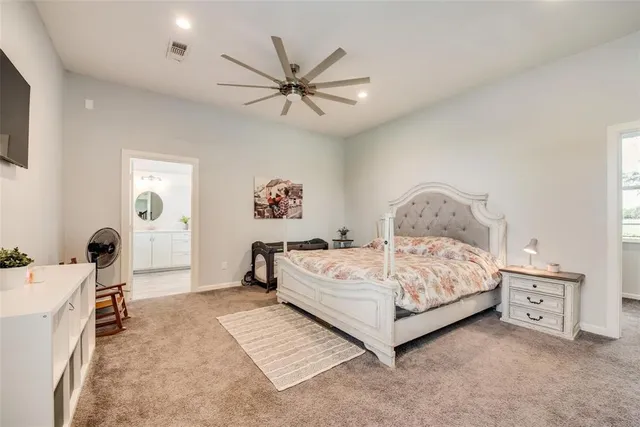 $639,999 | 32150 Farm To Market 429, Terrell, TX 75161