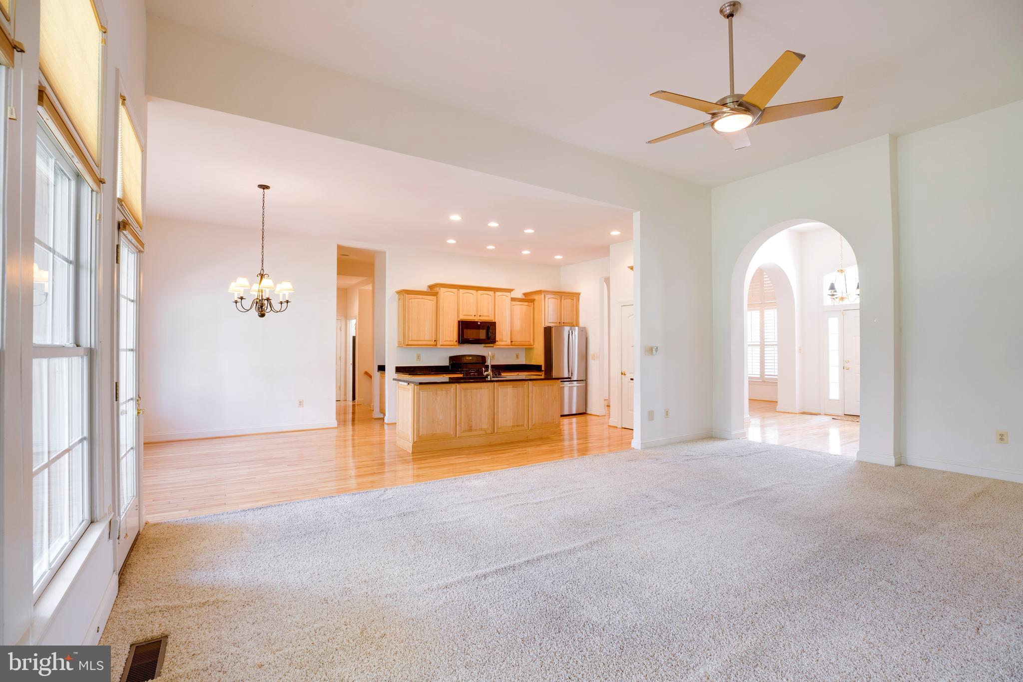 8277 Roxborough Loop Gainesville, VA 20155 - Photo 20 of 85