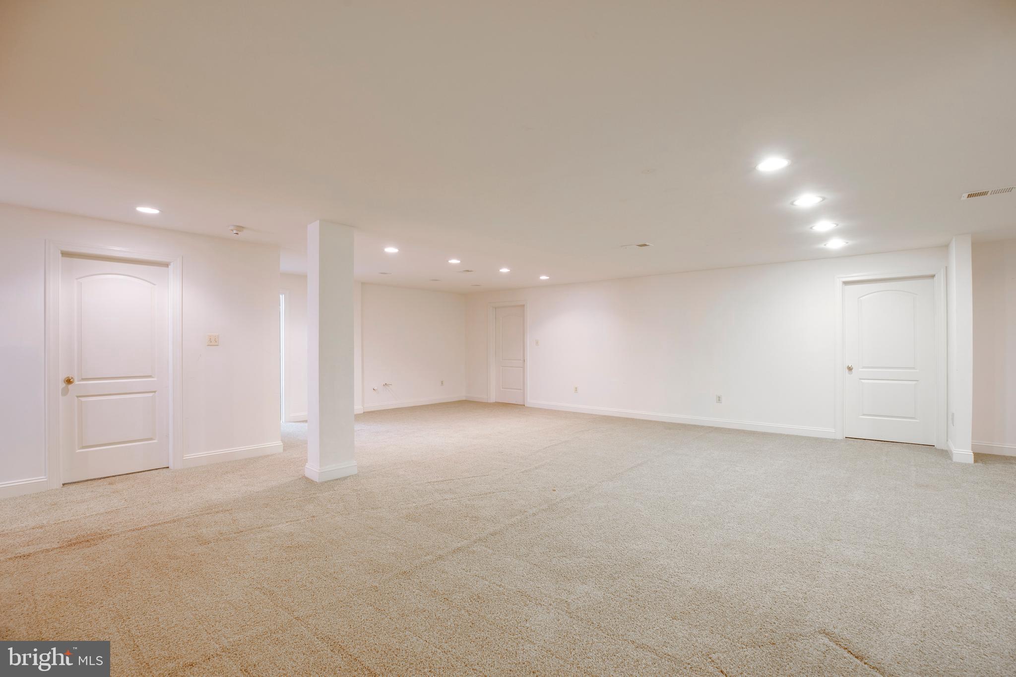 8277 Roxborough Loop Gainesville, VA 20155 - Photo 53 of 85