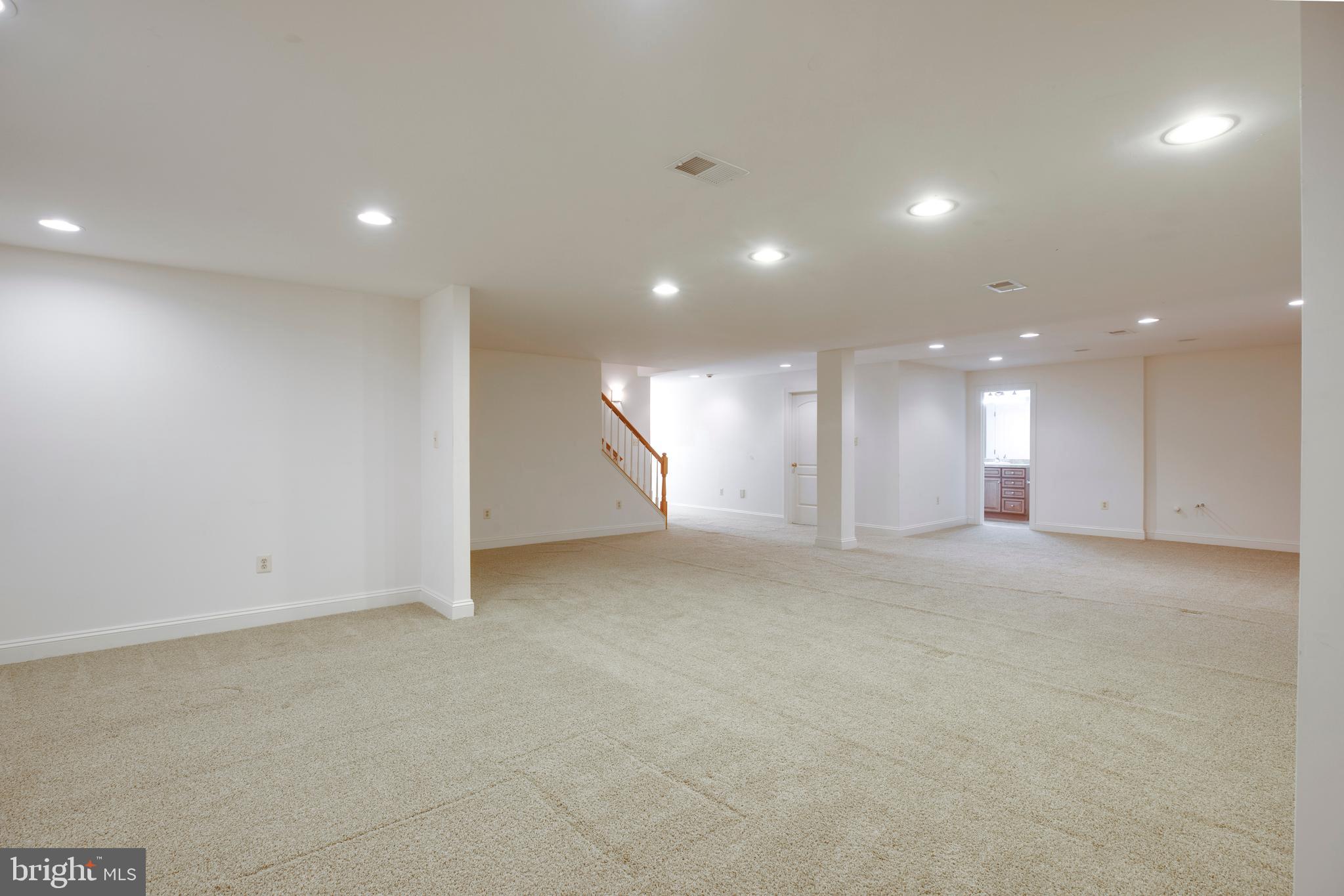 8277 Roxborough Loop Gainesville, VA 20155 - Photo 57 of 85