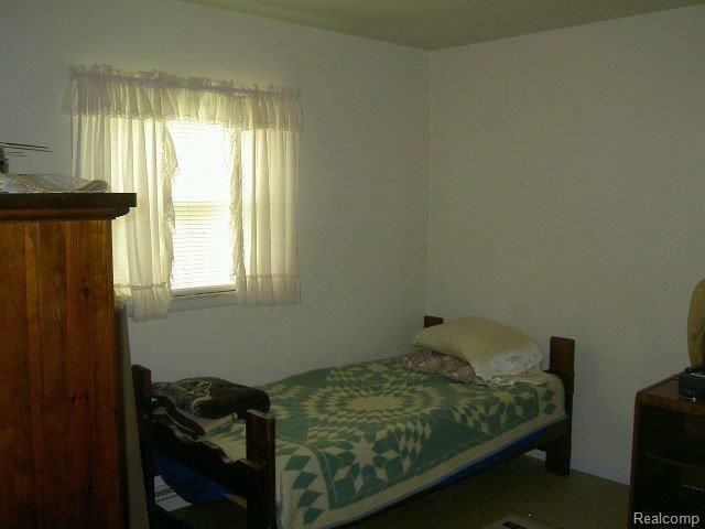 42202 Fret Road Belleville, MI 48111 - Photo 10 of 11 Second bedroom