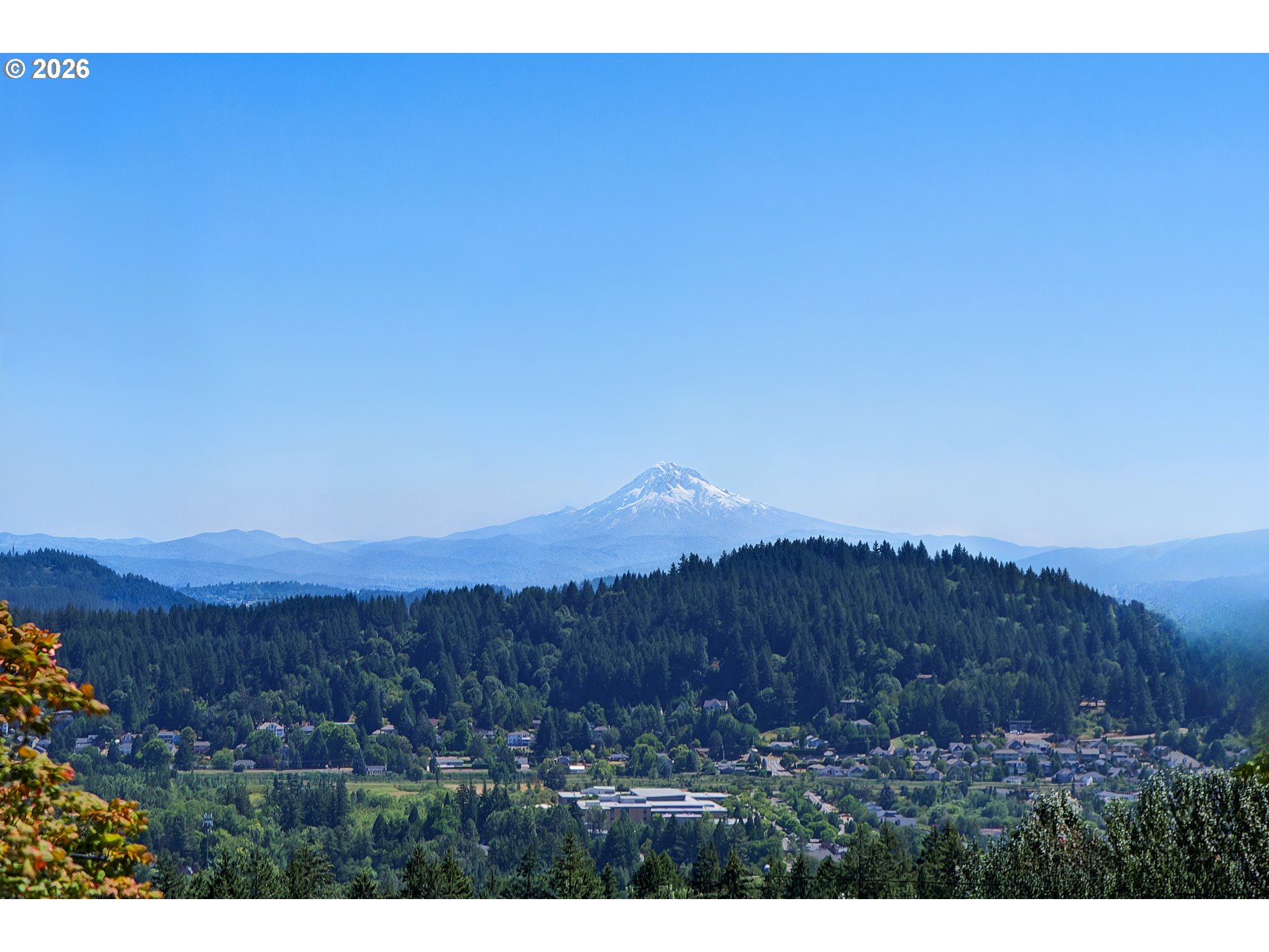 10065 Southeast Cresthill Road Happy Valley, OR 97086 - Photo 5 of 40 Gallery Image 5