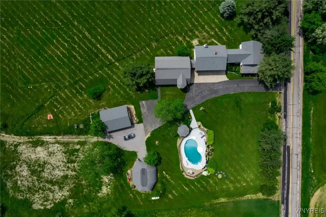 $699,900 | 12997 Centerline Road, Wales, NY 14139