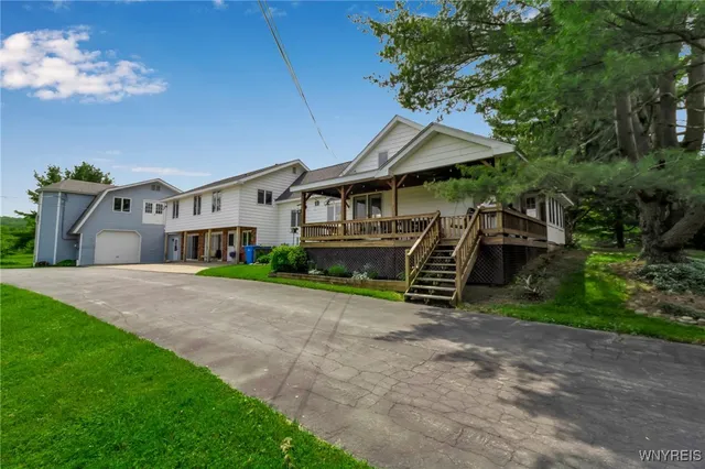 $699,900 | 12997 Centerline Road, Wales, NY 14139