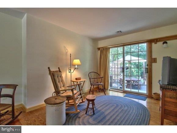 148 Riptide Avenue Manahawkin, NJ 08050 - Photo 5 of 24 Gallery Image 5