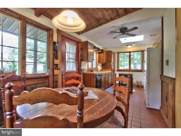 148 Riptide Avenue Manahawkin, NJ 08050 - Photo 9 of 24 Gallery Image 9