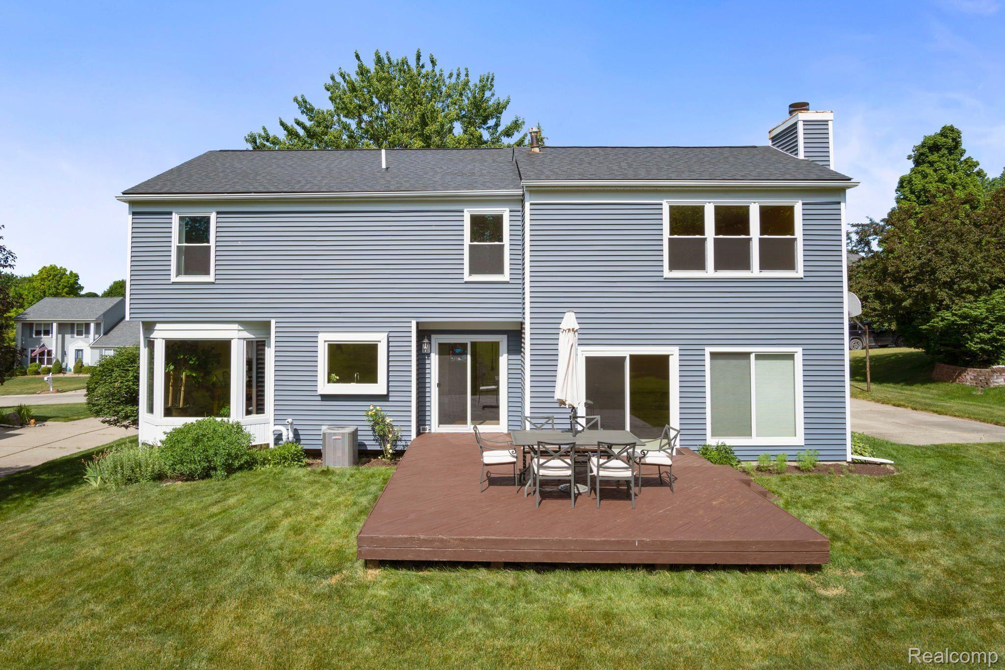 1652 Ridgecrest Rochester, MI 48306 - Photo 23 of 30 Gallery Image 23