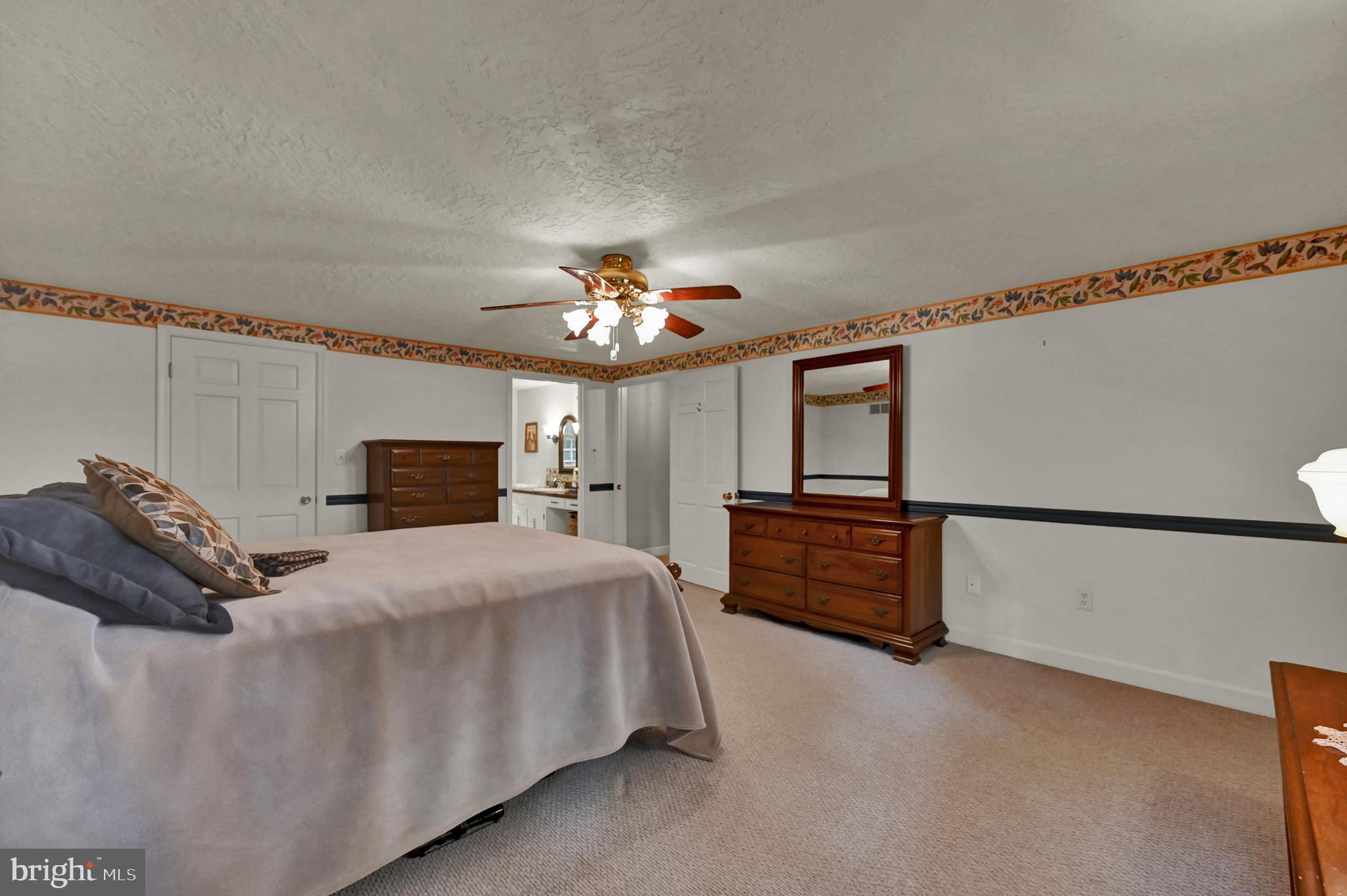 3081 Markle Road York, PA 17408 - Photo 16 of 64 Gallery Image 16