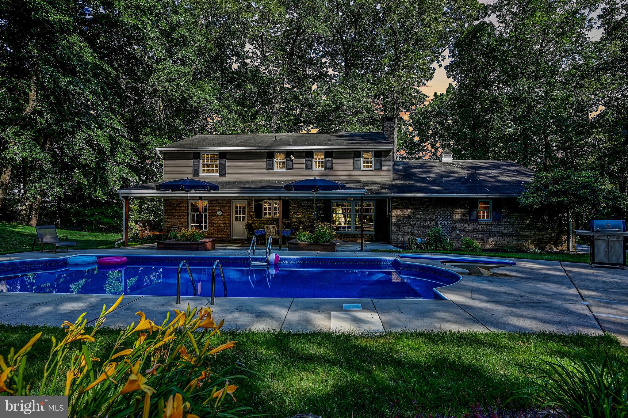 3081 Markle Road York, PA 17408 - Photo 3 of 64 Gallery Image 3