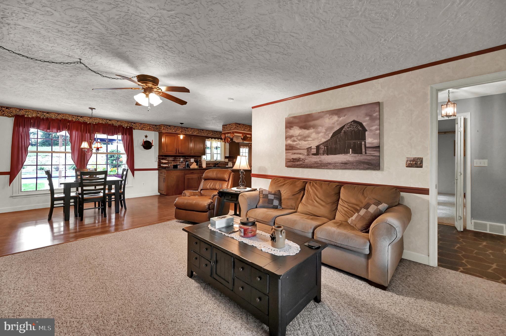3081 Markle Road York, PA 17408 - Photo 6 of 64 Gallery Image 6