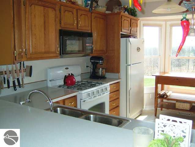 10844 Blue Ridge Lane Traverse City, MI 49684 - Photo 5 of 15 1691377-4.JPG