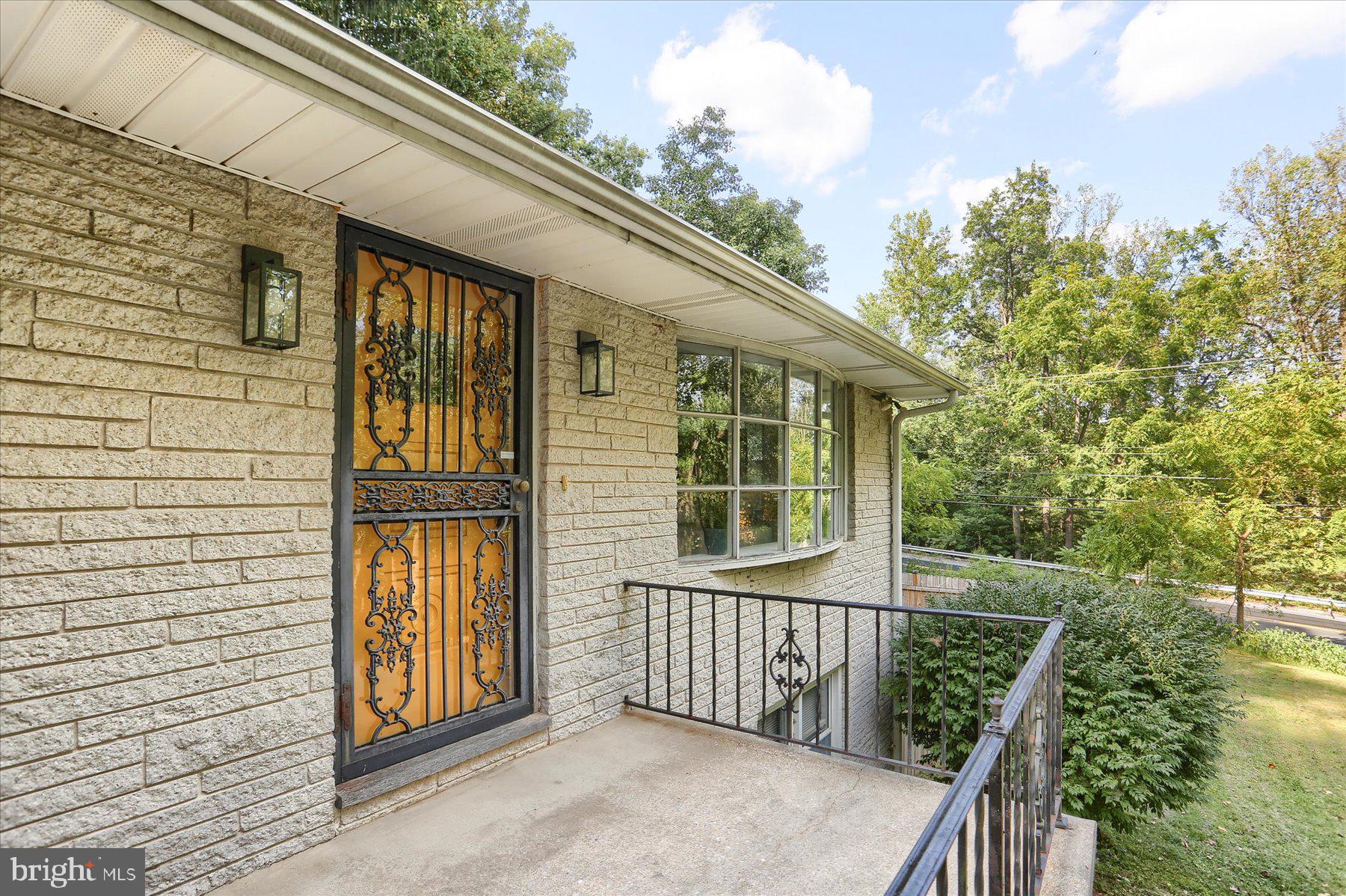 5790 Carlisle Road Dover, PA 17315 - Photo 3 of 36 Gallery Image 3