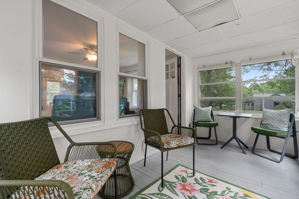 107 Winter Hill Road Holden, MA 01520 - Photo 4 of 34