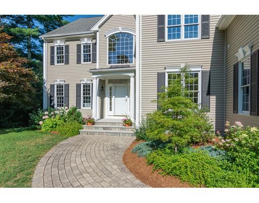 11 Applewood Road Norfolk, MA 02056 - Photo 3 of 42 Gallery Image 3