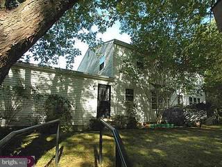 2302 Terwood Road Huntingdon Valley, PA 19006 - Photo 6 of 6 Gallery Image 6