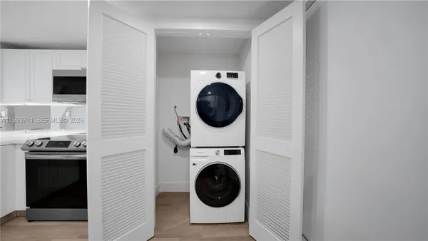 $5,053 | 555 Northeast 34th Street, Unit 603, Miami, FL 33137