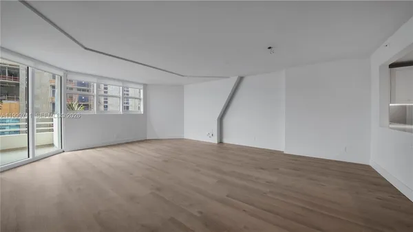 $5,053 | 555 Northeast 34th Street, Unit 603, Miami, FL 33137