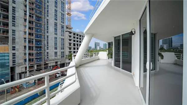 $5,053 | 555 Northeast 34th Street, Unit 603, Miami, FL 33137