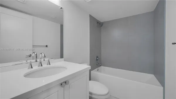 $5,053 | 555 Northeast 34th Street, Unit 603, Miami, FL 33137