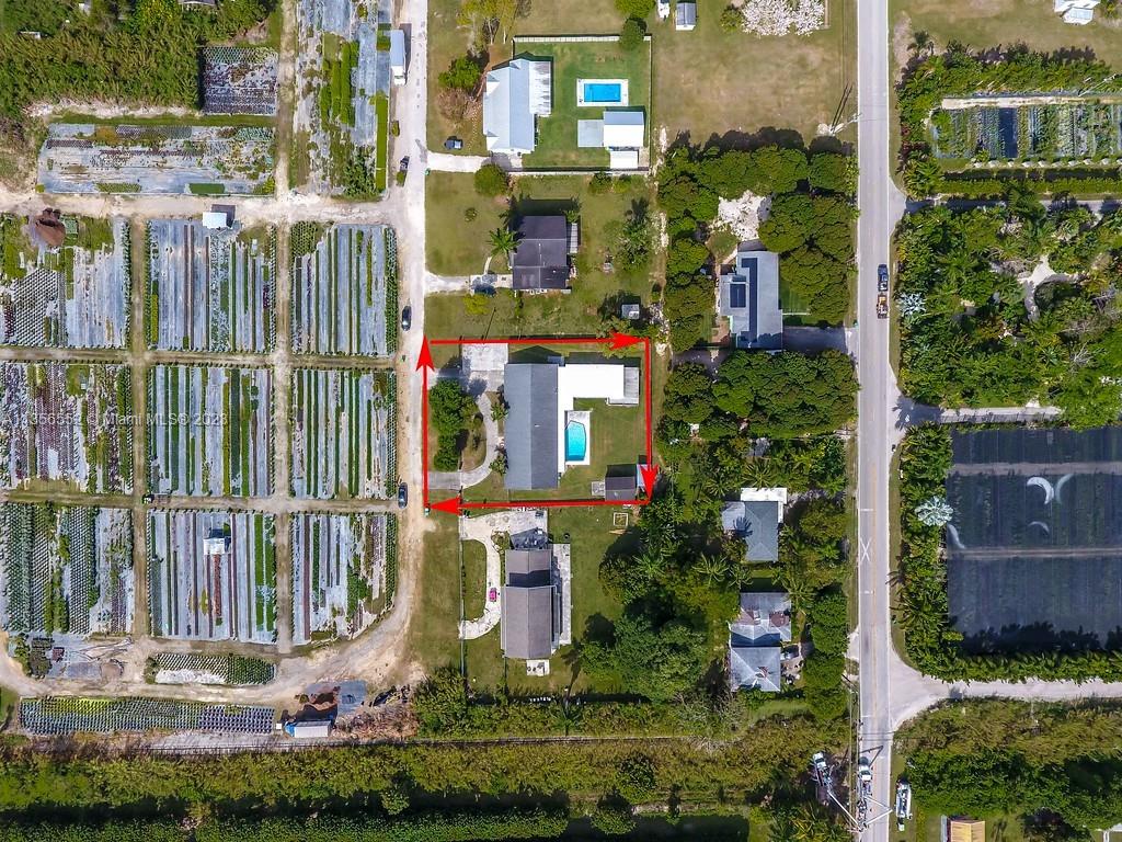 Redlands Homestead, FL 33031 - Photo 35 of 36 an aerial view of multiple house