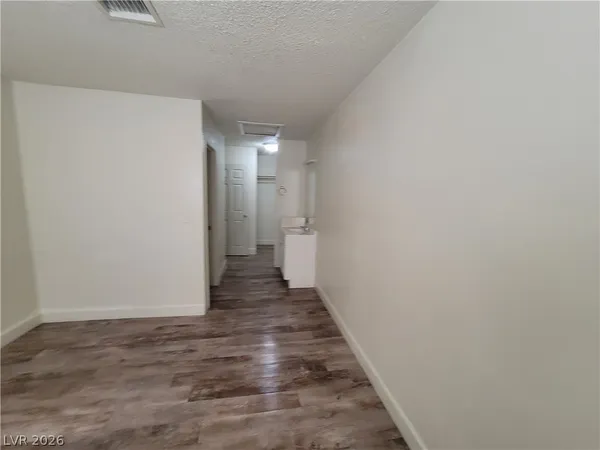 $1,045 | 5126 Golden, Unit A, Las Vegas, NV 89119