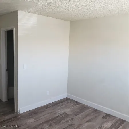 $1,045 | 5126 Golden, Unit A, Las Vegas, NV 89119