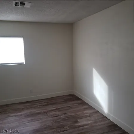 $1,045 | 5126 Golden, Unit A, Las Vegas, NV 89119