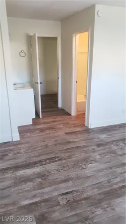 $1,045 | 5126 Golden, Unit A, Las Vegas, NV 89119