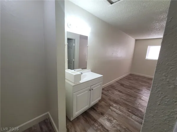 $1,045 | 5126 Golden, Unit A, Las Vegas, NV 89119