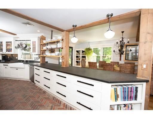 $1,200,000 | 81 Haverhill Street, North Reading, MA 01864