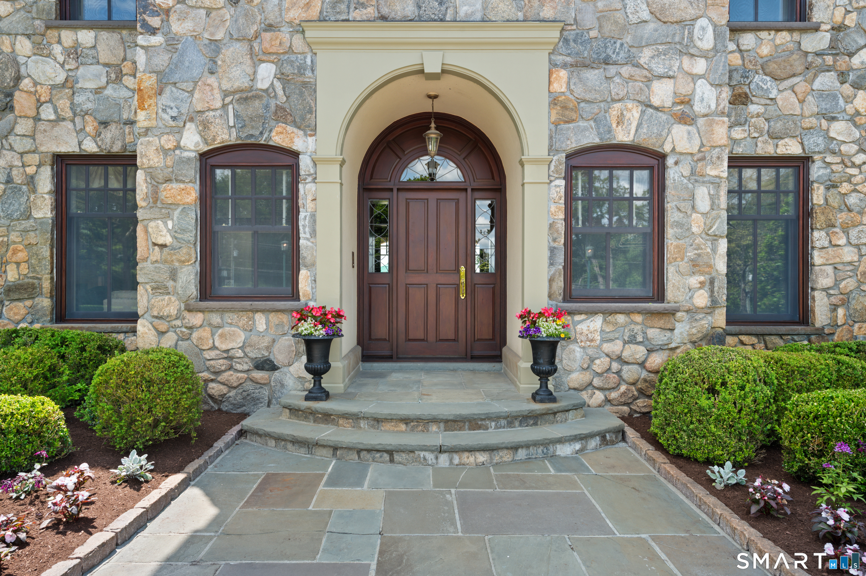 61 High Ridge Avenue Ridgefield, CT 06877 - Photo 5 of 34