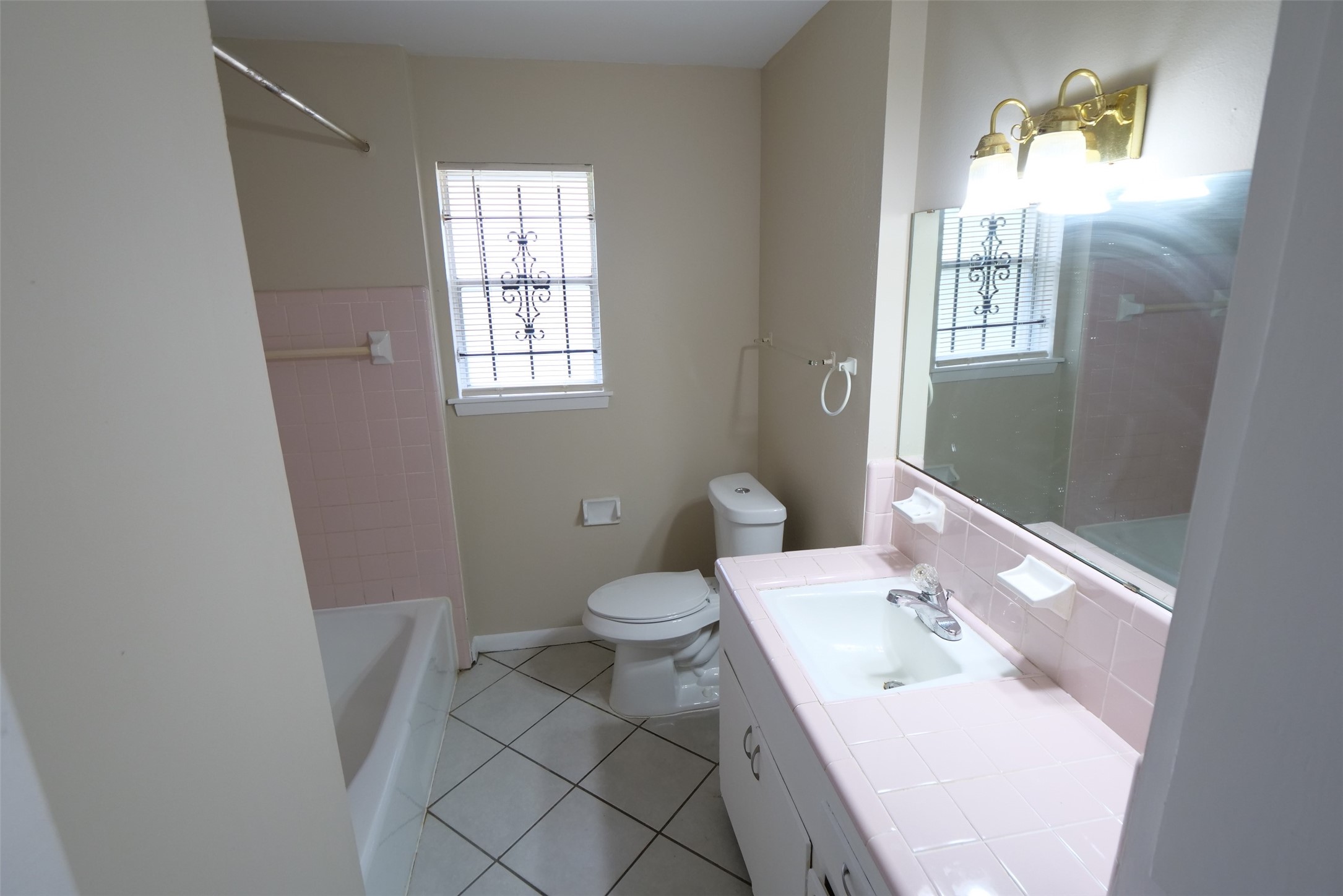 6118 Rietta Street Houston, TX 77016 - Photo 18 of 22 Gallery Image 18