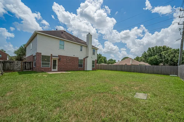 $2,400 | 5703 Saragosa Drive, Richmond, TX 77469