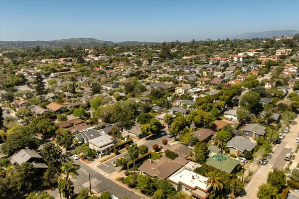 $1,795,000 | 601 East Victoria Street, Santa Barbara, CA 93103